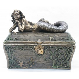 Jewelery box with a mermaid